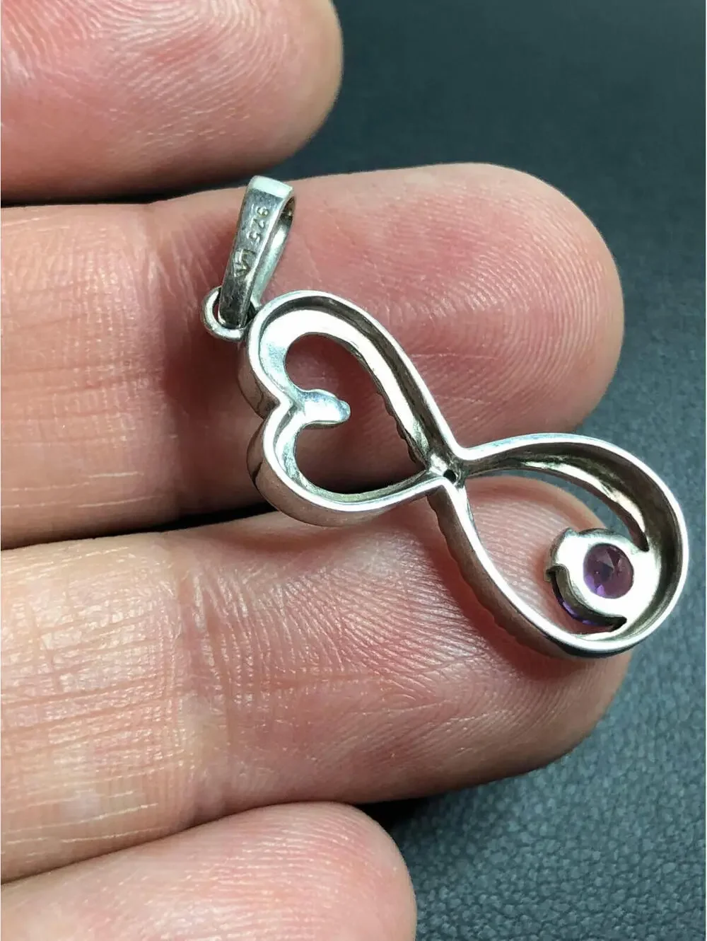 2244 LA 925 Sterling Italy Open Twist Heart eternity pendant Amethyst - Picture 2 of 2